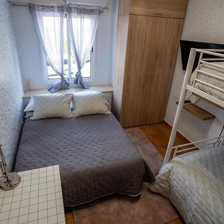 Casa Julio - Alcala Complete Coastal Retreat - Entire Apartment - 3 Min Walk From The Ocean - Shared Entrance With Host Exterior foto